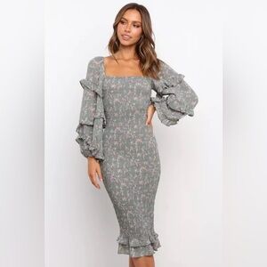 PETAL + PUP LEIA LONG SLEEVE MIDI DRESS